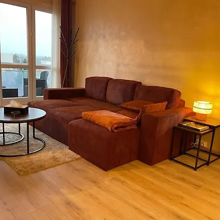 Le Rooftop Du Bourget Appartement *